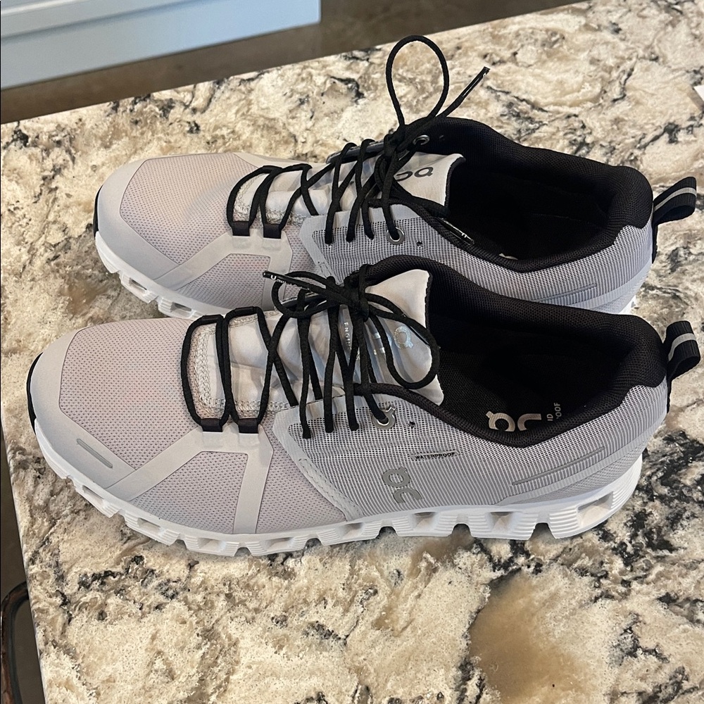 OnCloud 6 Waterproof Athletic Sneaker